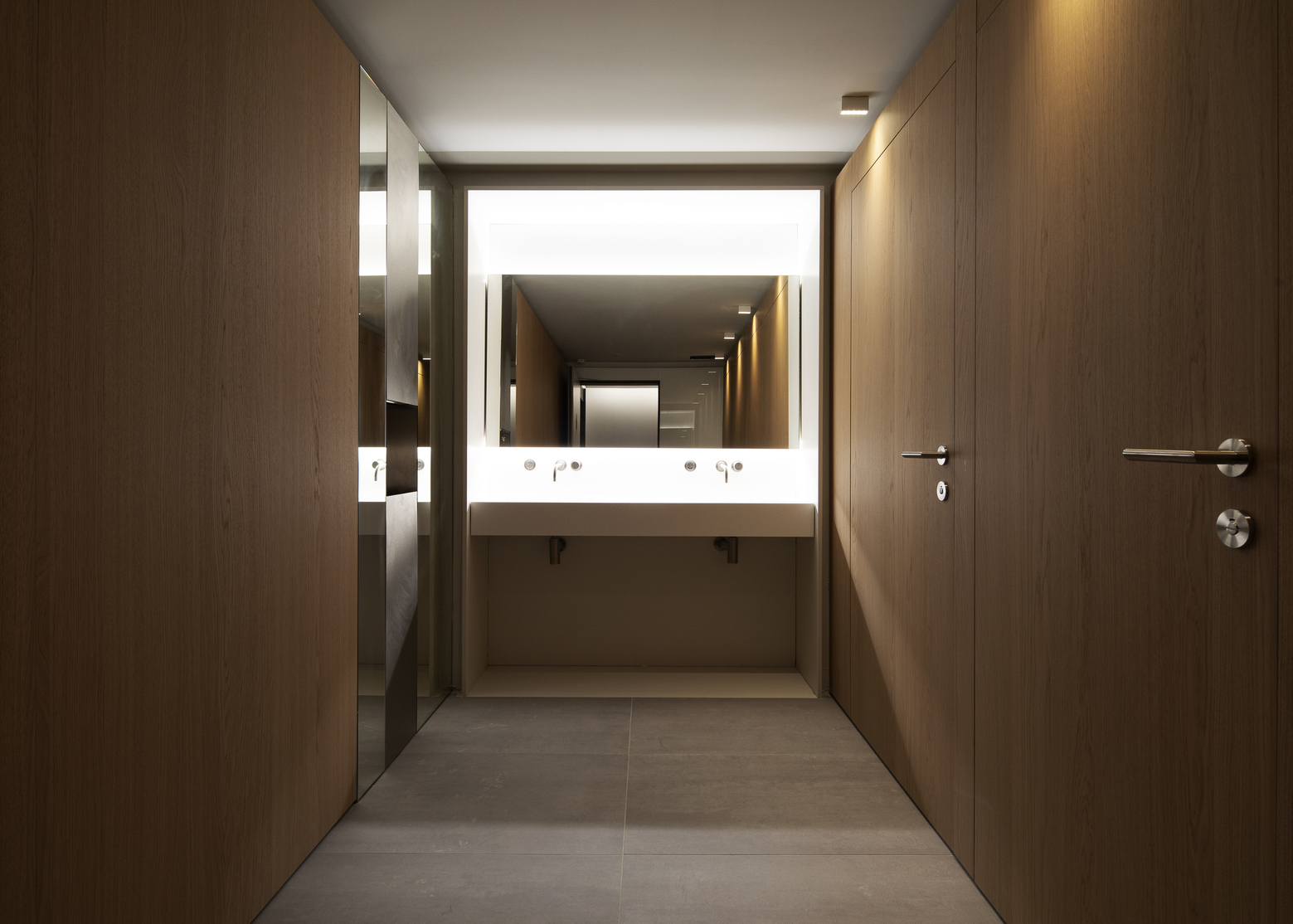 TMB | Capital 8, espaces de bureaux et de restauration | Groupe TREUIL